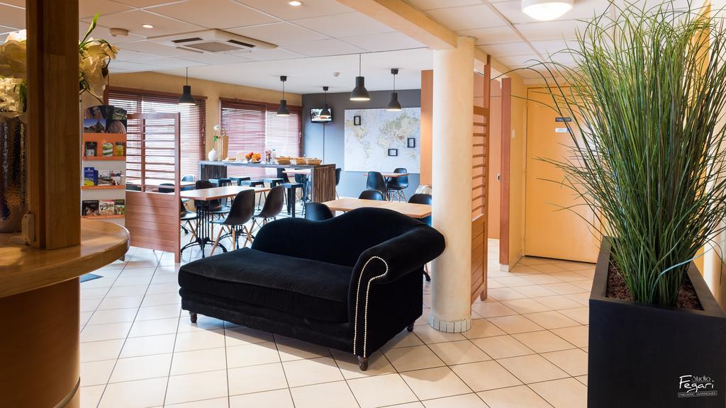 Hotel First Rodez Exterior foto